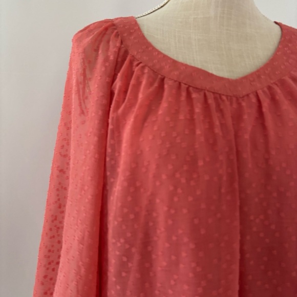 LC Lauren Conrad Pink Asymmetrical 3/4 Sleeve Blouse - Picture 3 of 9